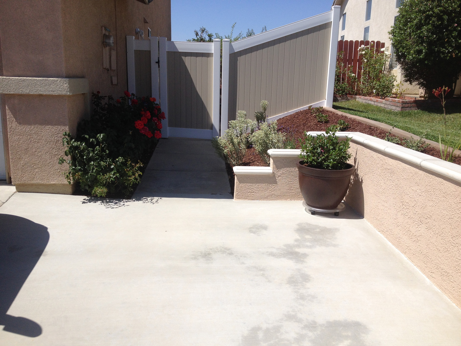 Driveway extension with retaining wall in Temecula McCabe's Landscape Construction