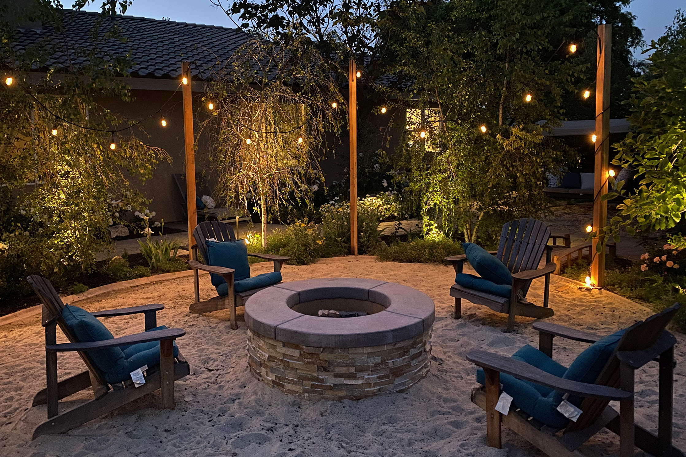 Outdoor Fire pit with string lights
