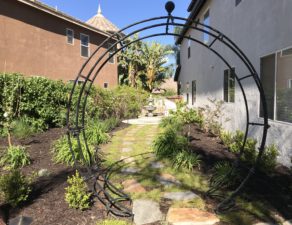 Moon gate - Garden archway into a seating area