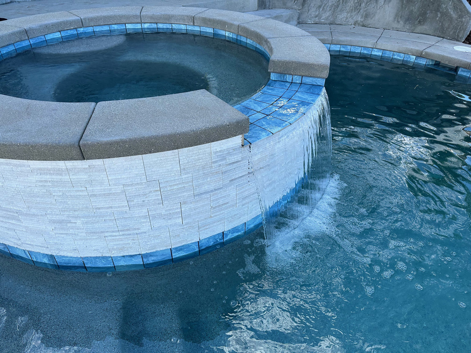 Comparing Saltwater vs. Chlorine Pools: Which is Best for Temecula ...
